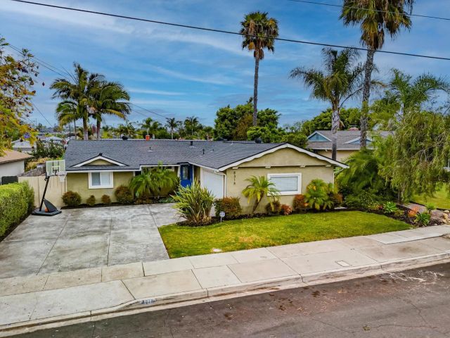 8318 June Lake Dr, San Diego, CA 92119