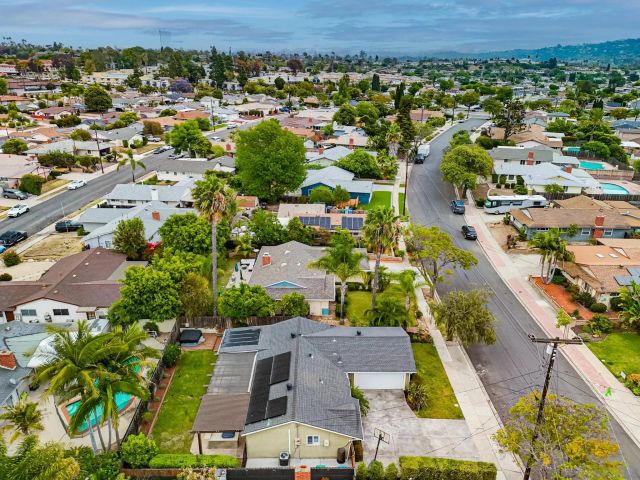 8318 June Lake Dr, San Diego, CA 92119