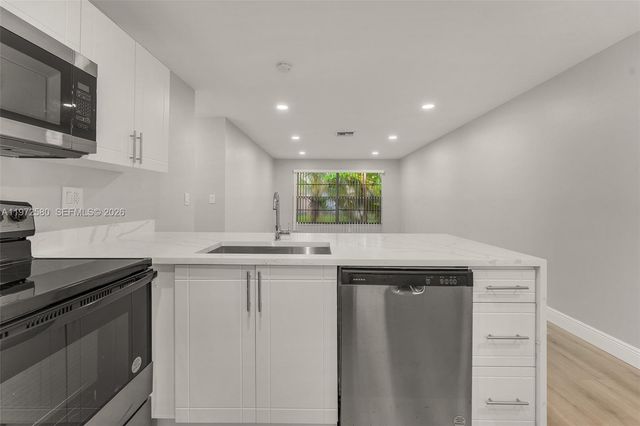 10379 NW 35th St 10379, Coral Springs, FL 33065