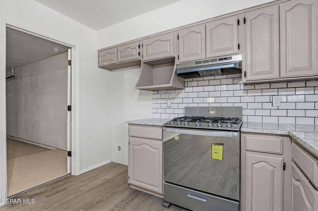 3236 Mc Lean Street, El Paso, TX 79936