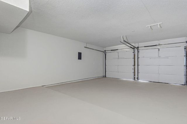 3236 Mc Lean Street, El Paso, TX 79936