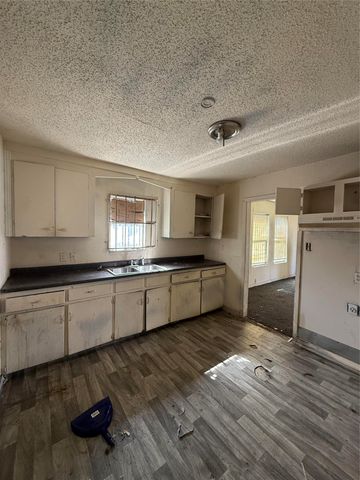 4824 Fellows Lane, Dallas, TX 75216