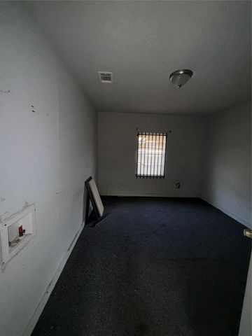 4824 Fellows Lane, Dallas, TX 75216