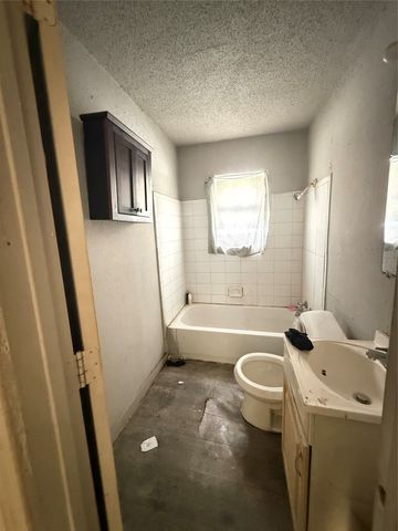 4824 Fellows Lane, Dallas, TX 75216