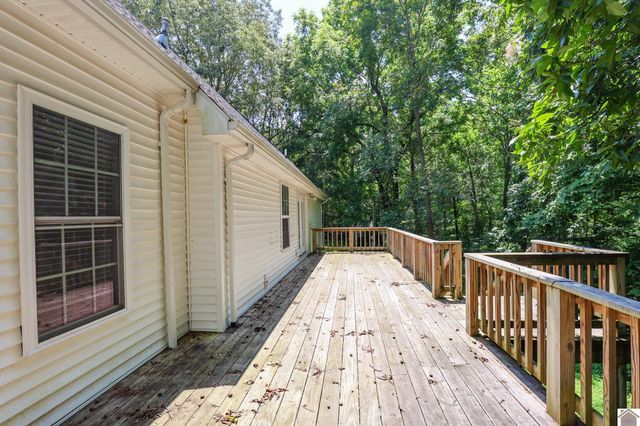 3929 Griggstown Rd, Calvert City, KY 42029