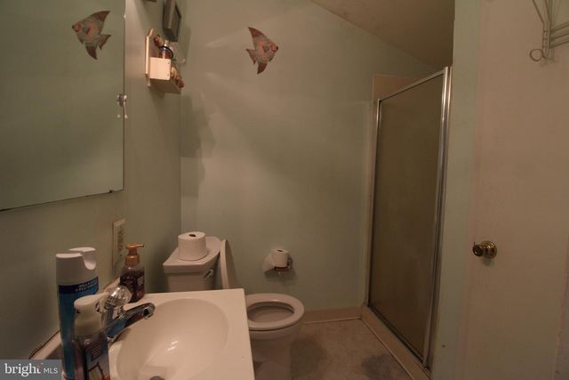 412 WALLACE AVE, Lindenwold, NJ 08021