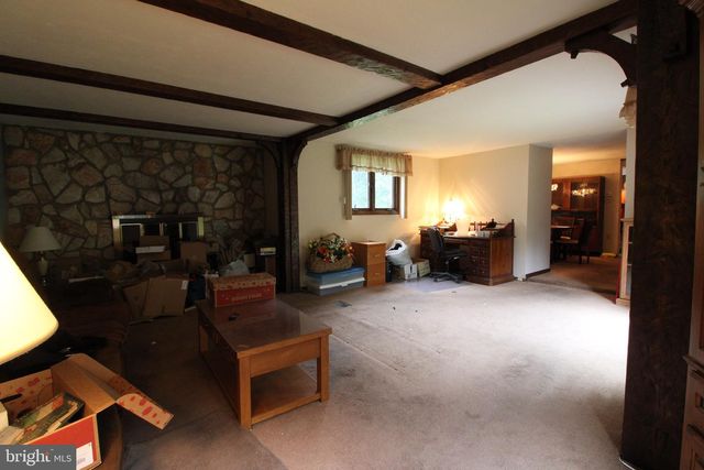 412 WALLACE AVE, Lindenwold, NJ 08021