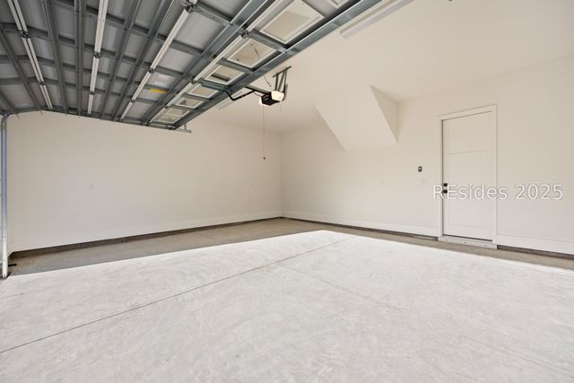 672 Riverton Pointe Blvd, Hardeeville, SC 29927