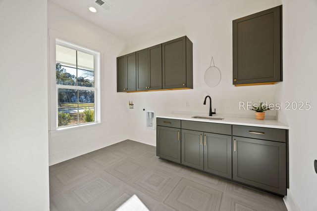 672 Riverton Pointe Blvd, Hardeeville, SC 29927