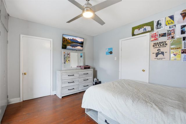 4218 Avenue S, Galveston, TX 77550