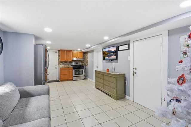 4218 Avenue S, Galveston, TX 77550