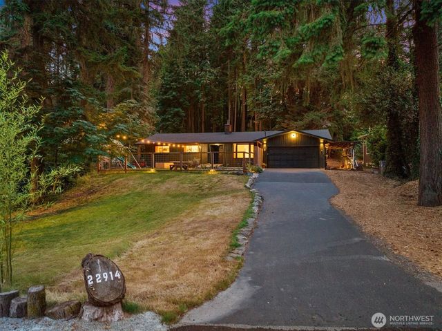 22914 2nd Avenue SE, Bothell, WA 98021