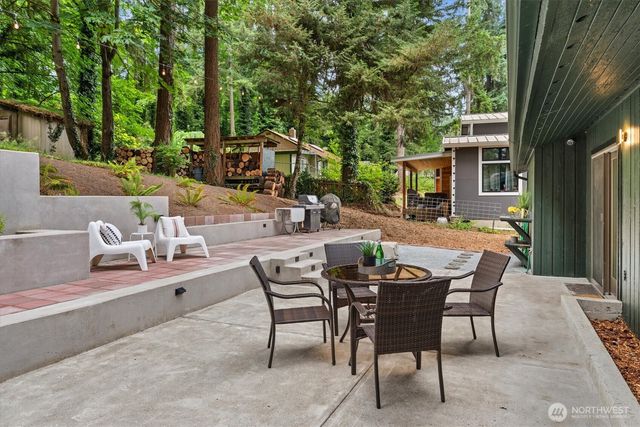 22914 2nd Avenue SE, Bothell, WA 98021