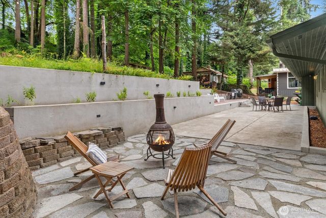 22914 2nd Avenue SE, Bothell, WA 98021