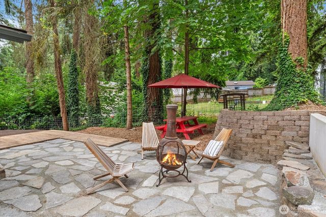 22914 2nd Avenue SE, Bothell, WA 98021