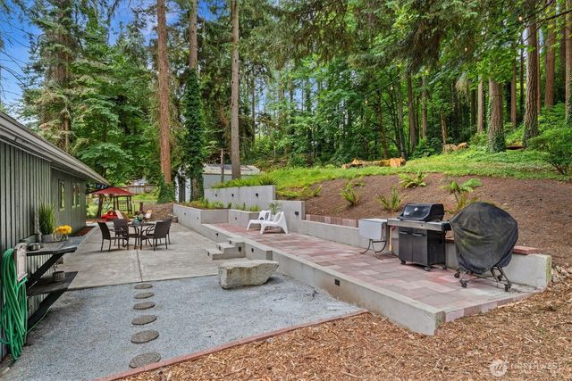22914 2nd Avenue SE, Bothell, WA 98021