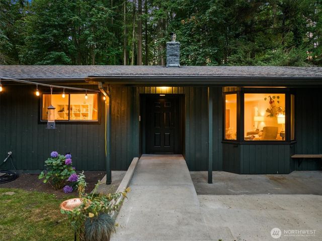 22914 2nd Avenue SE, Bothell, WA 98021