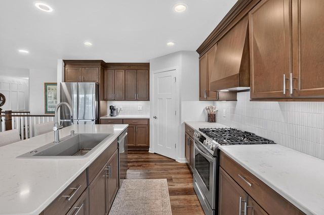 35144 Winnebago DRIVE, Oconomowoc, WI 53066