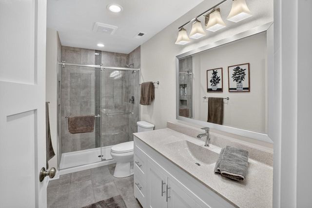 35144 Winnebago DRIVE, Oconomowoc, WI 53066
