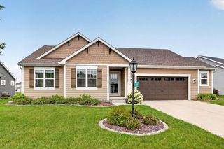 35144 Winnebago DRIVE, Oconomowoc, WI 53066