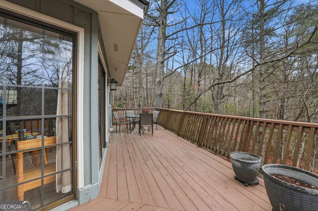 578 Saddleback Circle, Sky Valley, GA 30537