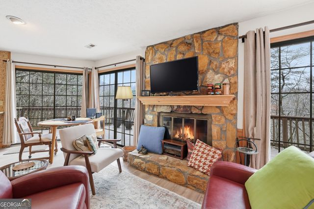 578 Saddleback Circle, Sky Valley, GA 30537