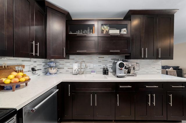 2201 NE 66th Street 1323, Fort Lauderdale, FL 33308