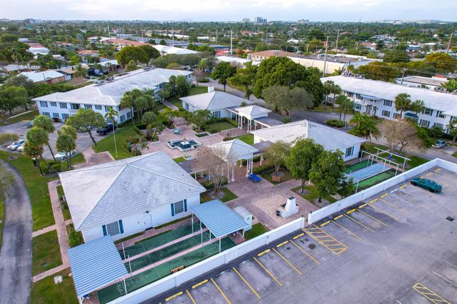 2201 NE 66th Street 1323, Fort Lauderdale, FL 33308