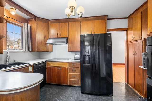 3031 Lewiston Road, Niagara Falls, NY 14305