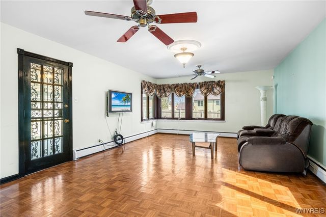 3031 Lewiston Road, Niagara Falls, NY 14305