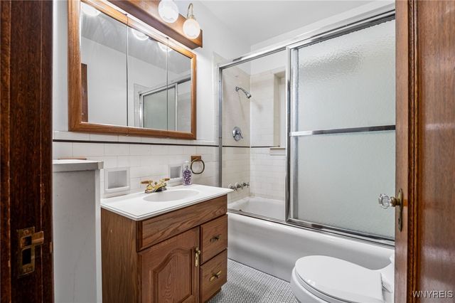 3031 Lewiston Road, Niagara Falls, NY 14305