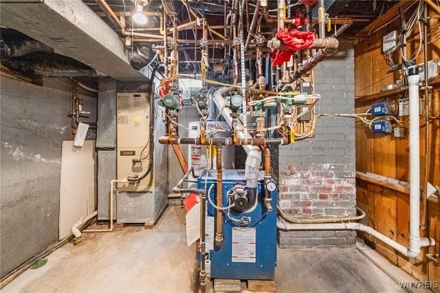 3031 Lewiston Road, Niagara Falls, NY 14305