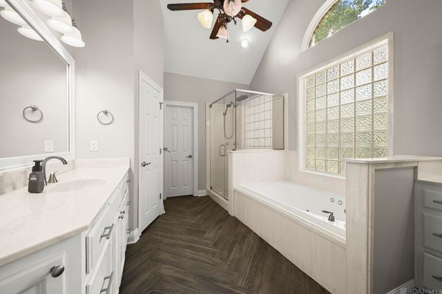 18653 Antebellum Ct, Prairieville, LA 70769