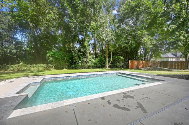 18653 Antebellum Ct, Prairieville, LA 70769
