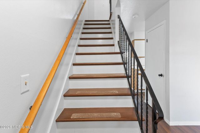 4854 Wickford Drive, Apt 2, Sylvania, OH 43560