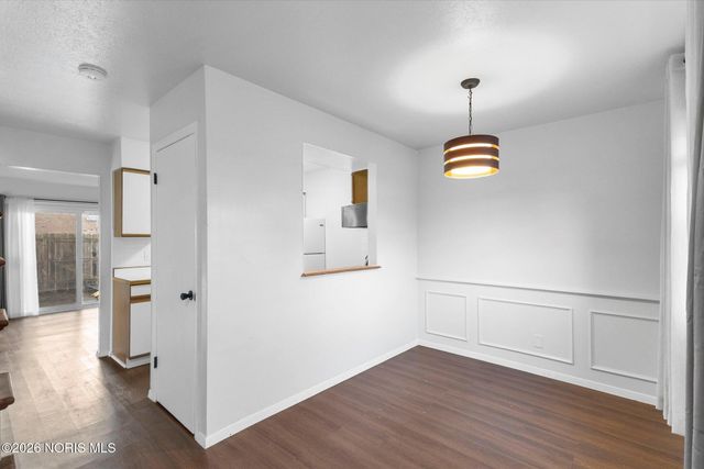 4854 Wickford Drive, Apt 2, Sylvania, OH 43560