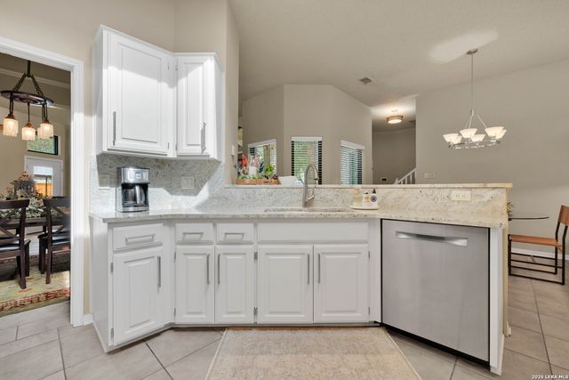 105 Village Path, Castroville, TX 78009