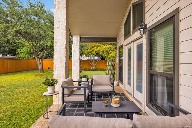 105 Village Path, Castroville, TX 78009