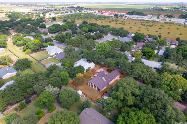 105 Village Path, Castroville, TX 78009