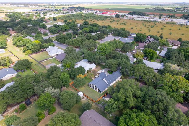 105 Village Path, Castroville, TX 78009