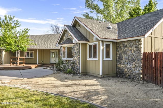 1097 Meadowlark Circle, Gardnerville, NV 89460