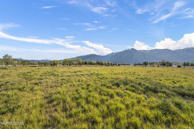 1097 Meadowlark Circle, Gardnerville, NV 89460