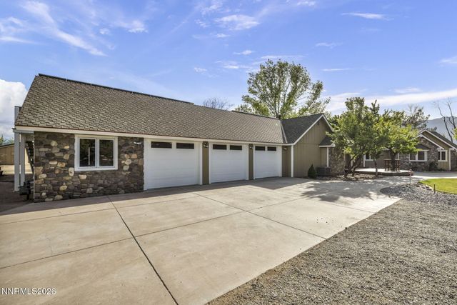 1097 Meadowlark Circle, Gardnerville, NV 89460