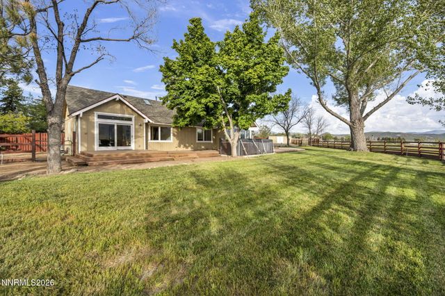 1097 Meadowlark Circle, Gardnerville, NV 89460