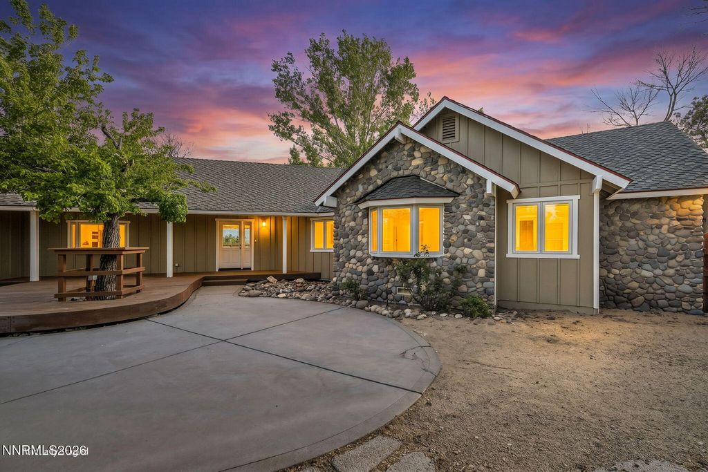 1097 Meadowlark Circle, Gardnerville, NV 89460