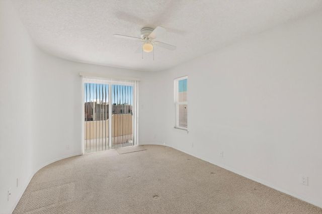4627 Holiday Breeze Place NE, Albuquerque, NM 87111