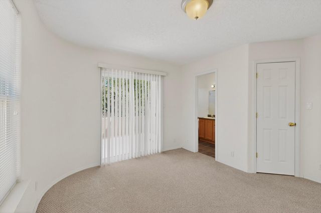 4627 Holiday Breeze Place NE, Albuquerque, NM 87111