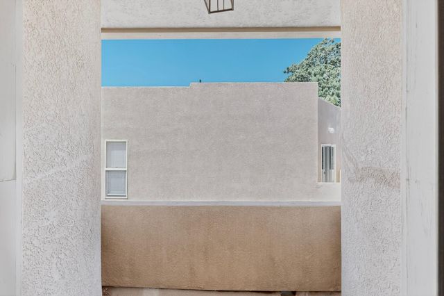 4627 Holiday Breeze Place NE, Albuquerque, NM 87111