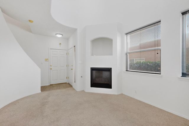 4627 Holiday Breeze Place NE, Albuquerque, NM 87111