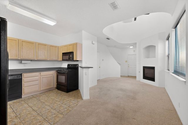 4627 Holiday Breeze Place NE, Albuquerque, NM 87111